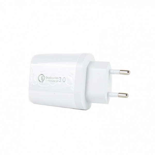 Power to USB 3 Port 2.1A 5V Fast Charge 3.0 - BK373 - Image 2